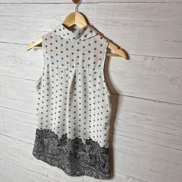 Express Blouse Womens SZ XS The Portifino Shirt Floral Paisley Sleeveless Travel - Picture 13 of 15